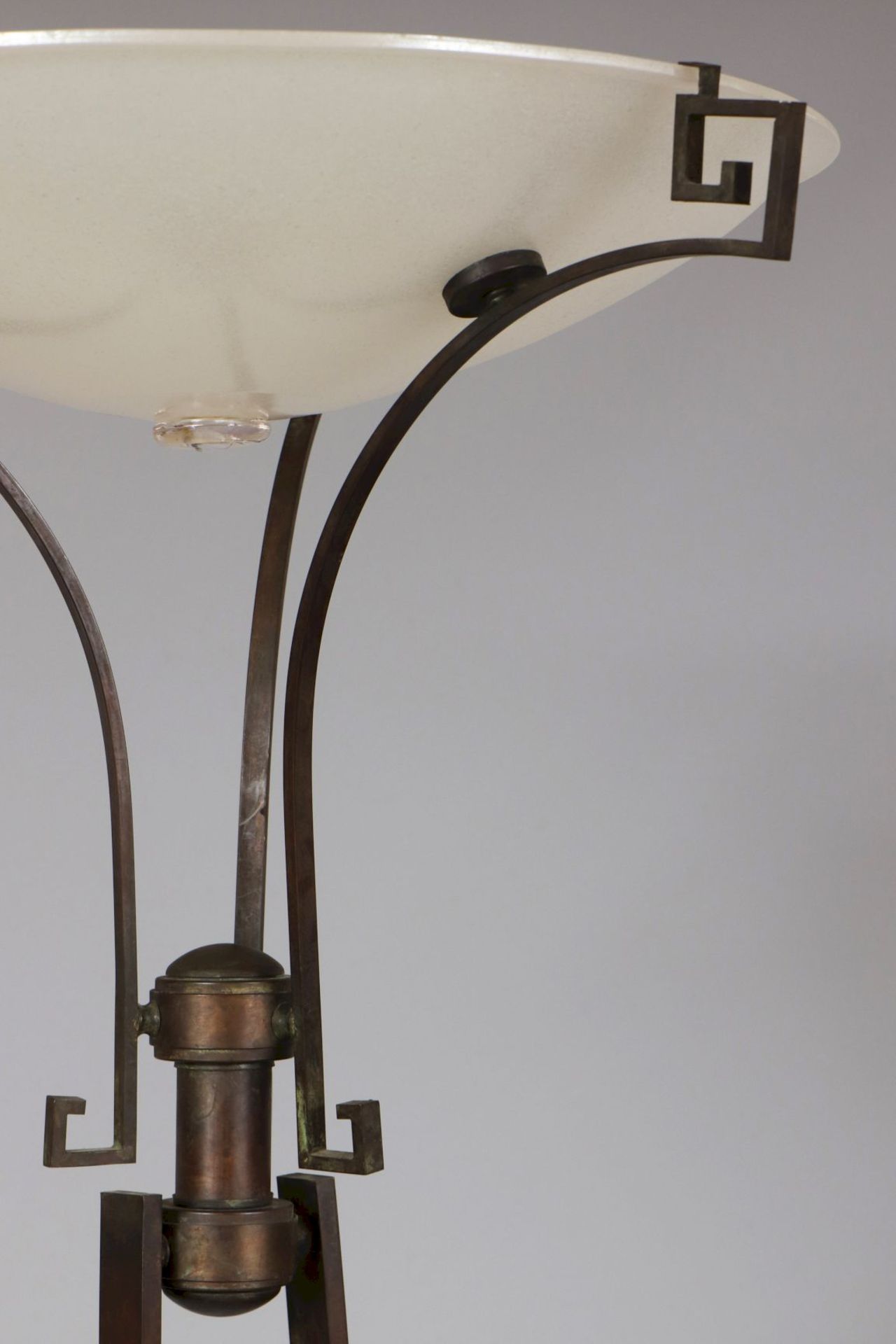 Stehlampe im Stile Edgar Brandt - Image 3 of 3