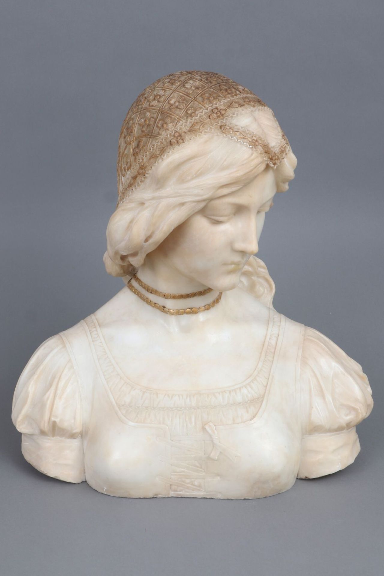 PIETRO BAZZANTI (1823-1874) Alabasterbüste ¨Junge Schöne mit Haarschmuck und Kropfband¨