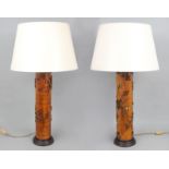 Paar Tischlampen mit Füßen in Form von Druckrollen