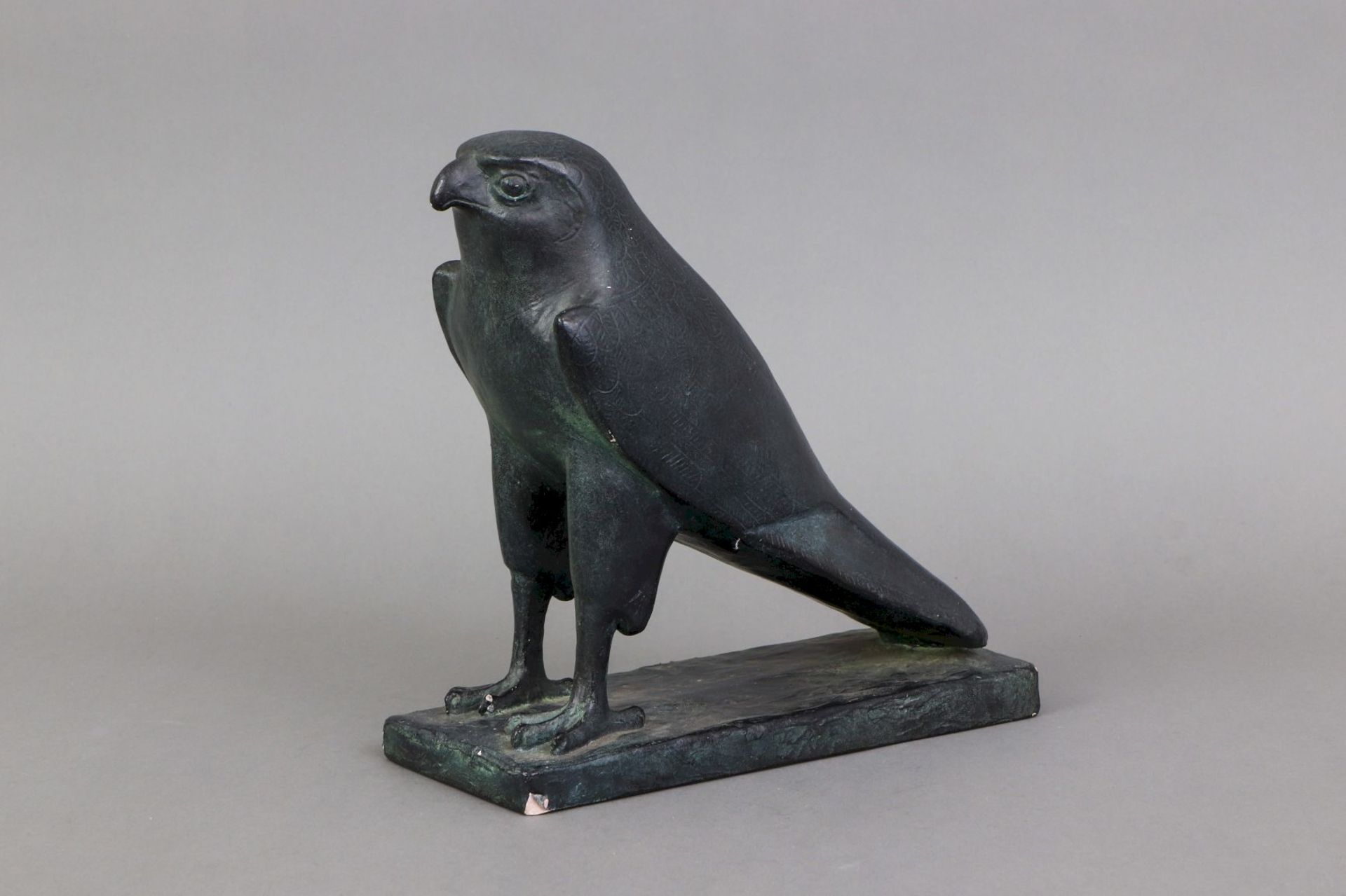 Gipsfigur eines ägyptischen Horos-Falken