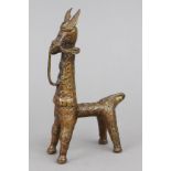 wohl Indo-persische Bronzefigur eines Esels mit Zaumzeug und prunkvollem Schmuck
