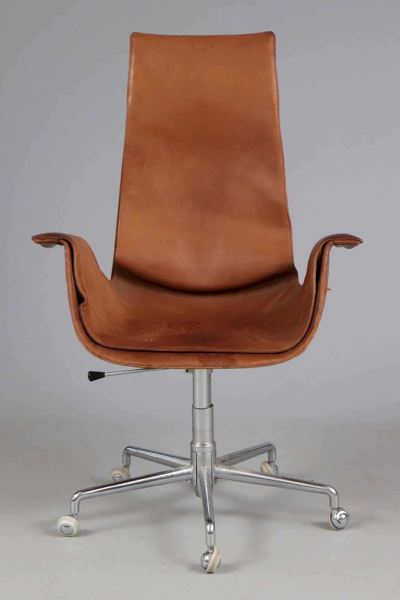 FK 6725 Tulip Chair - Image 2 of 6