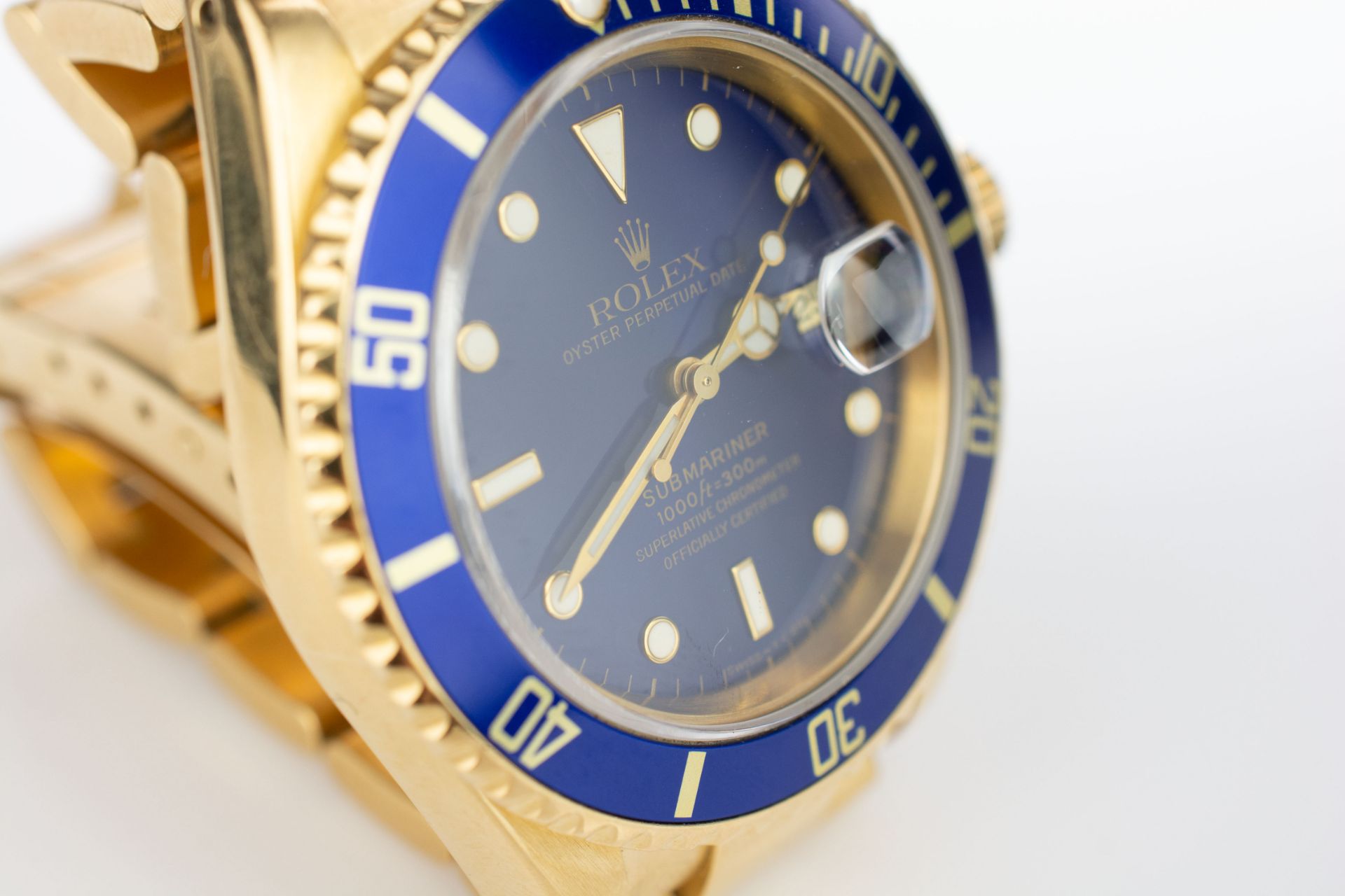 Rolex 'Oyster Perpetual Submariner Date' - Image 3 of 7