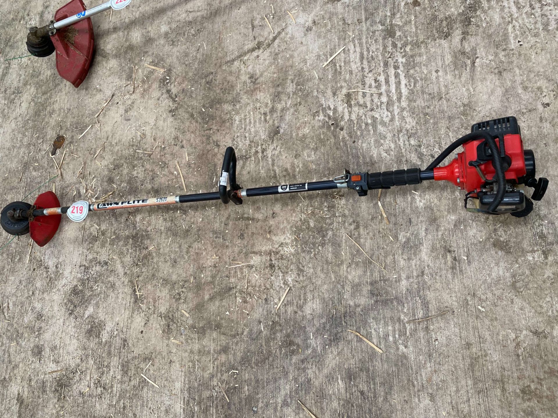 LAWNFLITE STRIMMER S.A.S