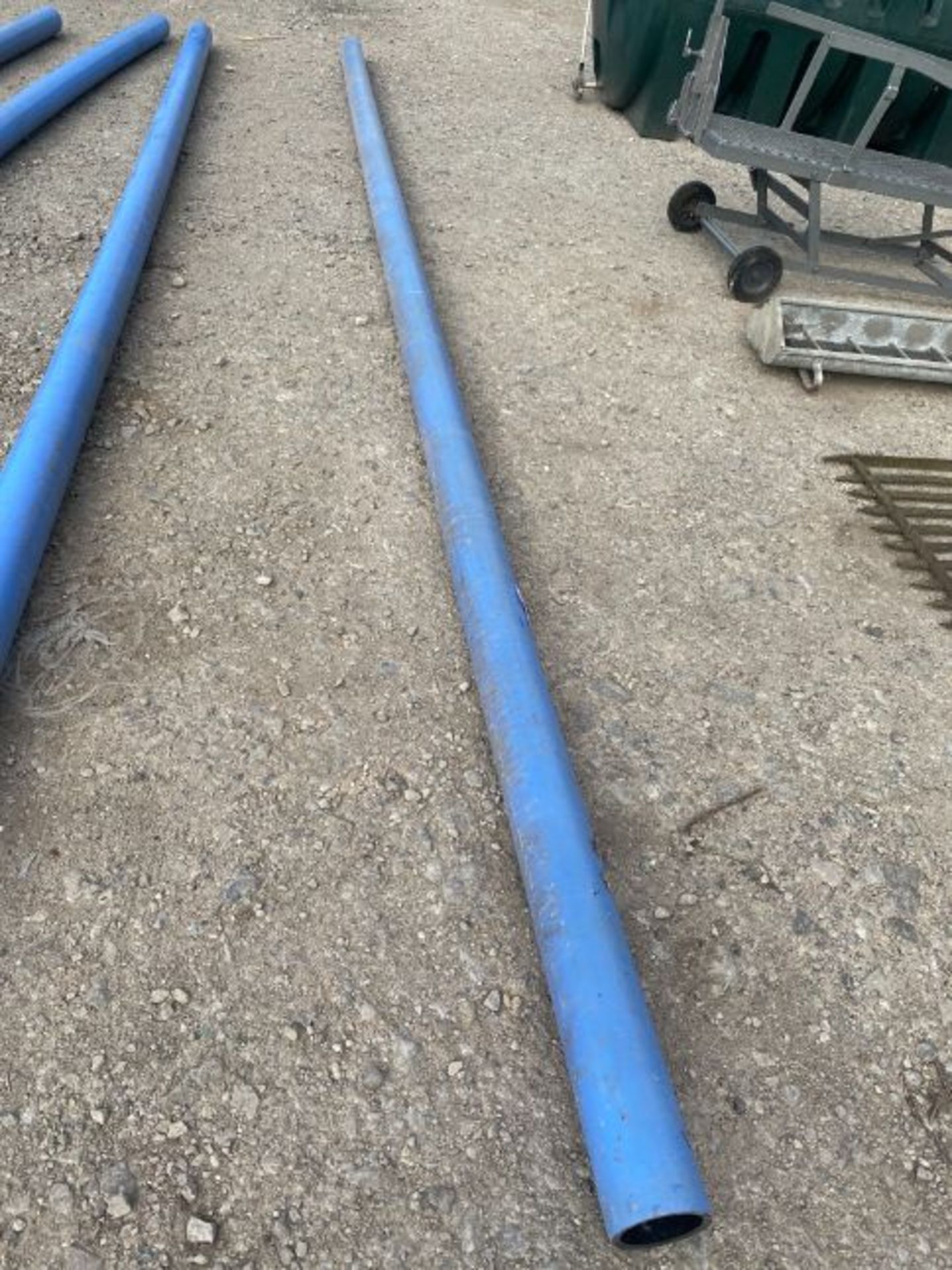 BLUE 4" PIPES