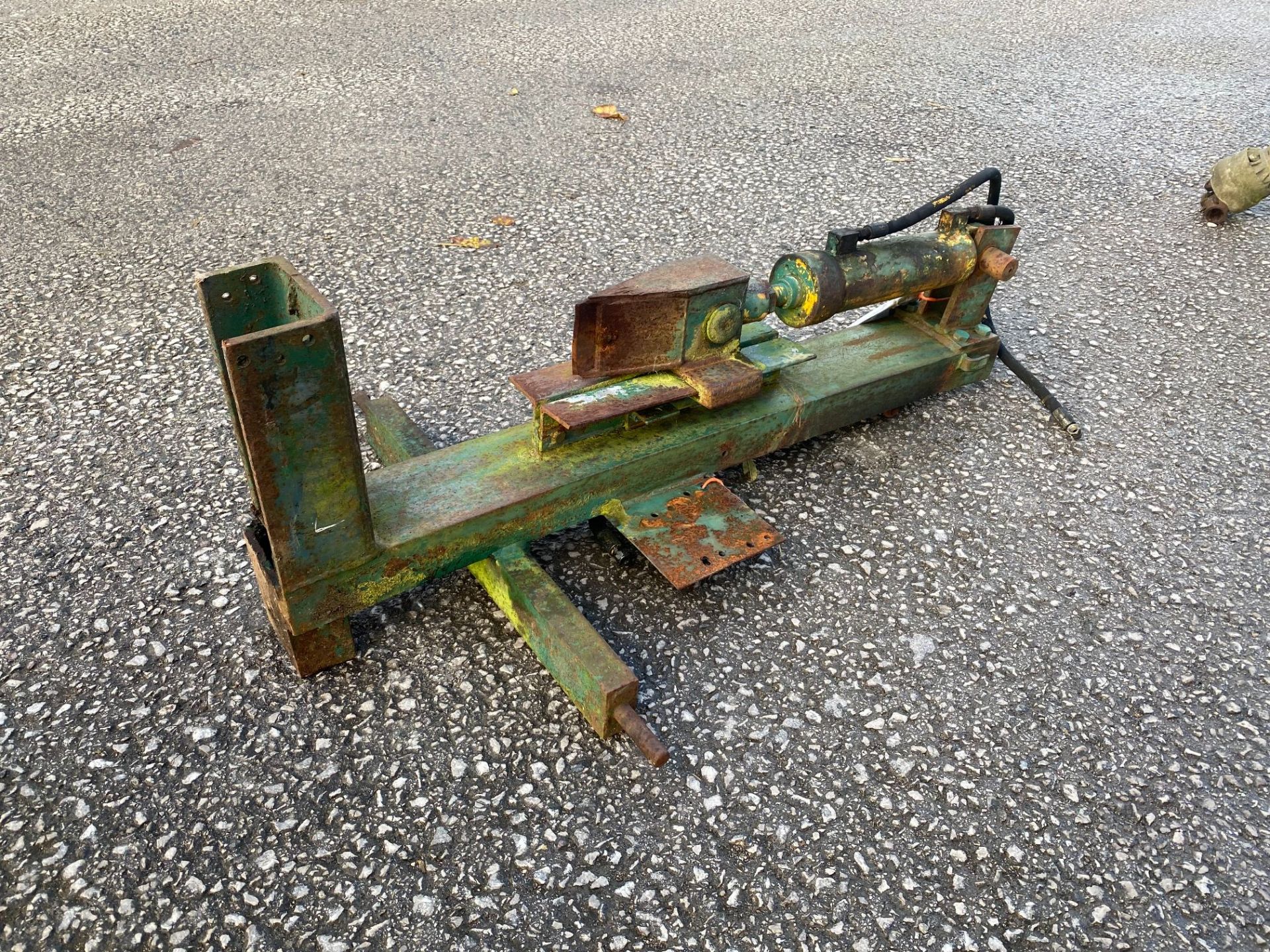 HYD LOG SPLITTER