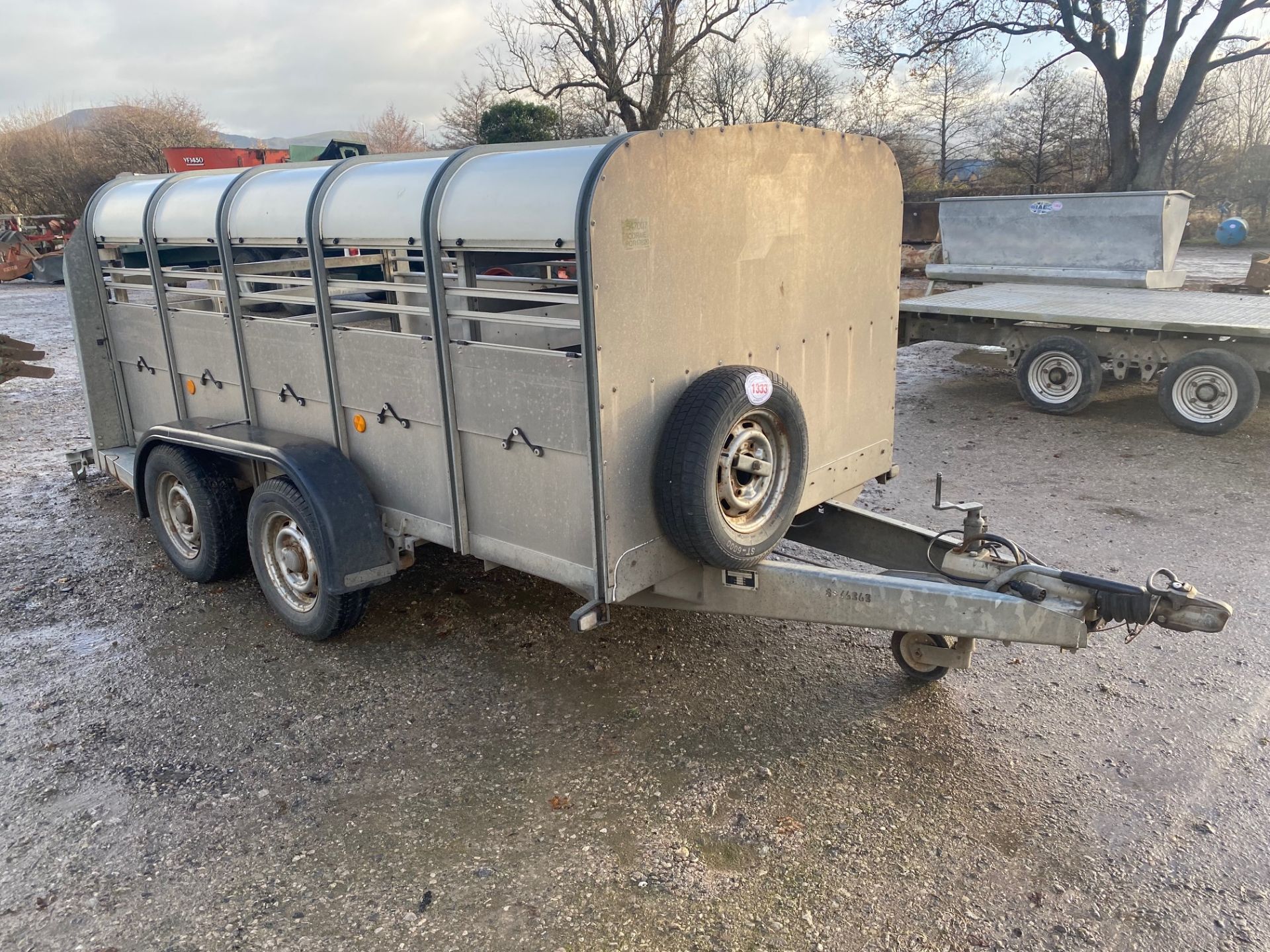 IWMS TA5G 10FT LOW ROOF SHEEP TRAILER