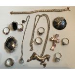 14 Pieces of Sterling Silver inc brooches, rings, bracelets etc 100g.