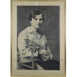 Medel, W., deutscher Künstler 1. H. 20. Jh., Halbportrait einer jungen Frau mit Blumenstrauß,