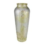 Große Jugendstil Lötz-Vase mit Mohnblumendekor, creta papillon, Auftragsarbeit von L. Boutigny Paris