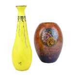 Zwei Art Déco Vasen, Frankreich um 1920, eine längliche Vase mit leicht schwarzer floraler Emaille-