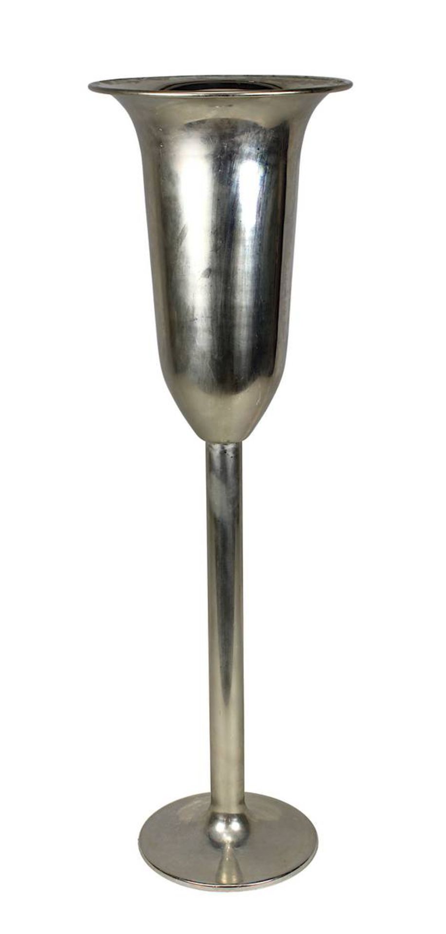 Stand-Sektkühler, vernickeltes Metall, 2. H. 20. Jh., H 82,5 cm, D 25,5 cm. 2497-005
