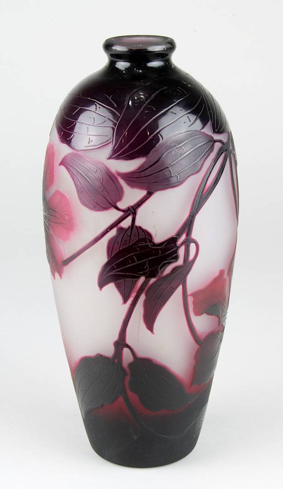 Nicolas, Paul (Laval-sur-Valogne 1875-1952 Nancy), Jugendstil-Vase mit Clematis-Dekor - Bild 3 aus 5