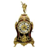 Napoléon III Boulle-Uhr, Frankreich um 1880, Holzgehäuse mit vegetabil ornamentierter Bronze mit