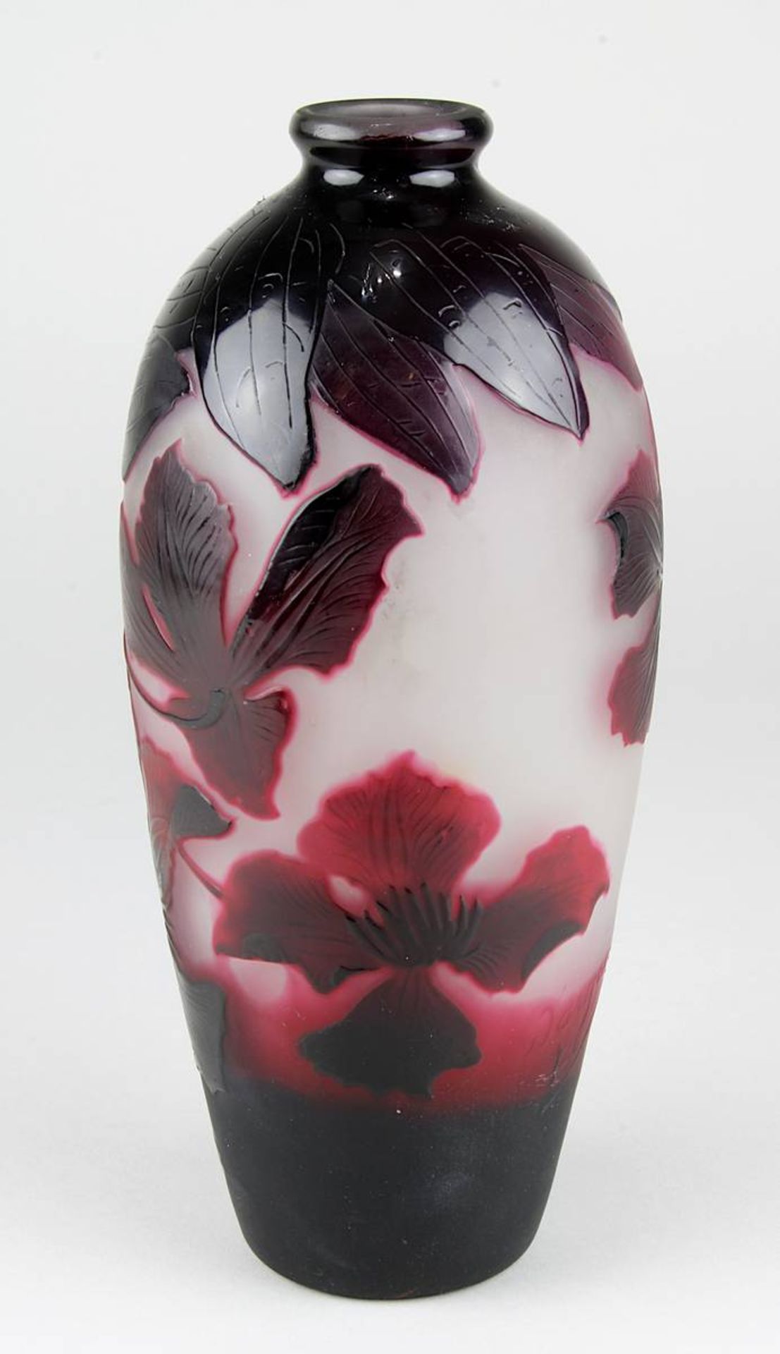 Nicolas, Paul (Laval-sur-Valogne 1875-1952 Nancy), Jugendstil-Vase mit Clematis-Dekor - Bild 2 aus 5