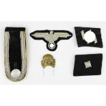Fünf Uniformteile, meist zur SS, Deutsches Reich 1933 - 1945; Rangspiegel mit Stern; Runenspiegel;