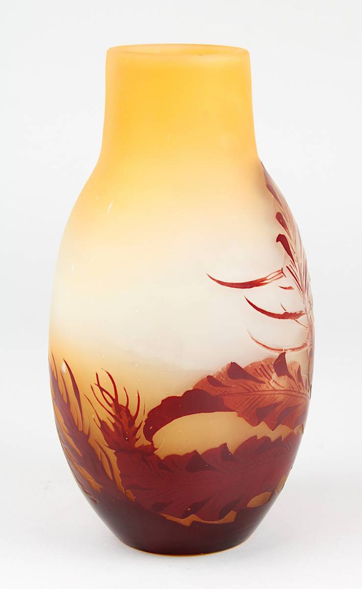 Gallé Jugendstil-Vase mit Seetang-Dekor, Nancy um 1920, Klarglaskorpus, innen mit orangefarbenem - Image 4 of 5