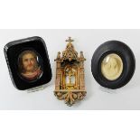 Konvolut 3 Devotionalien, Frankreich 19. Jh., bestehend aus: kleines Jesusbild, Öl auf Holz, im