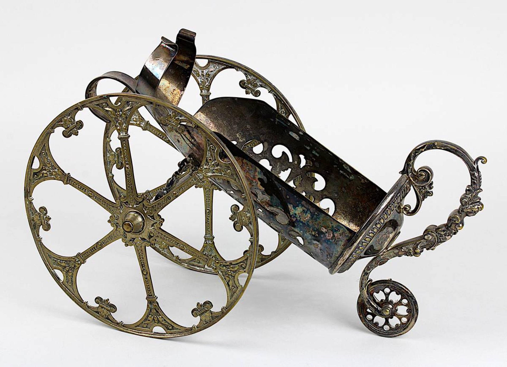 WMF Wein-Dekantierwagen aus versilbertem Metall, Geislingen um 1890, floral durchbrochen gearbeitete