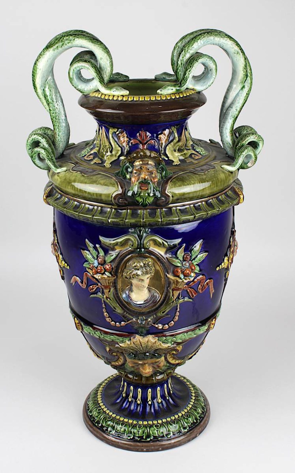 Johann Glatz (wohl) Keramik Prunk-Vase nach italienischem Vorbild der Renaissance, Villingen um