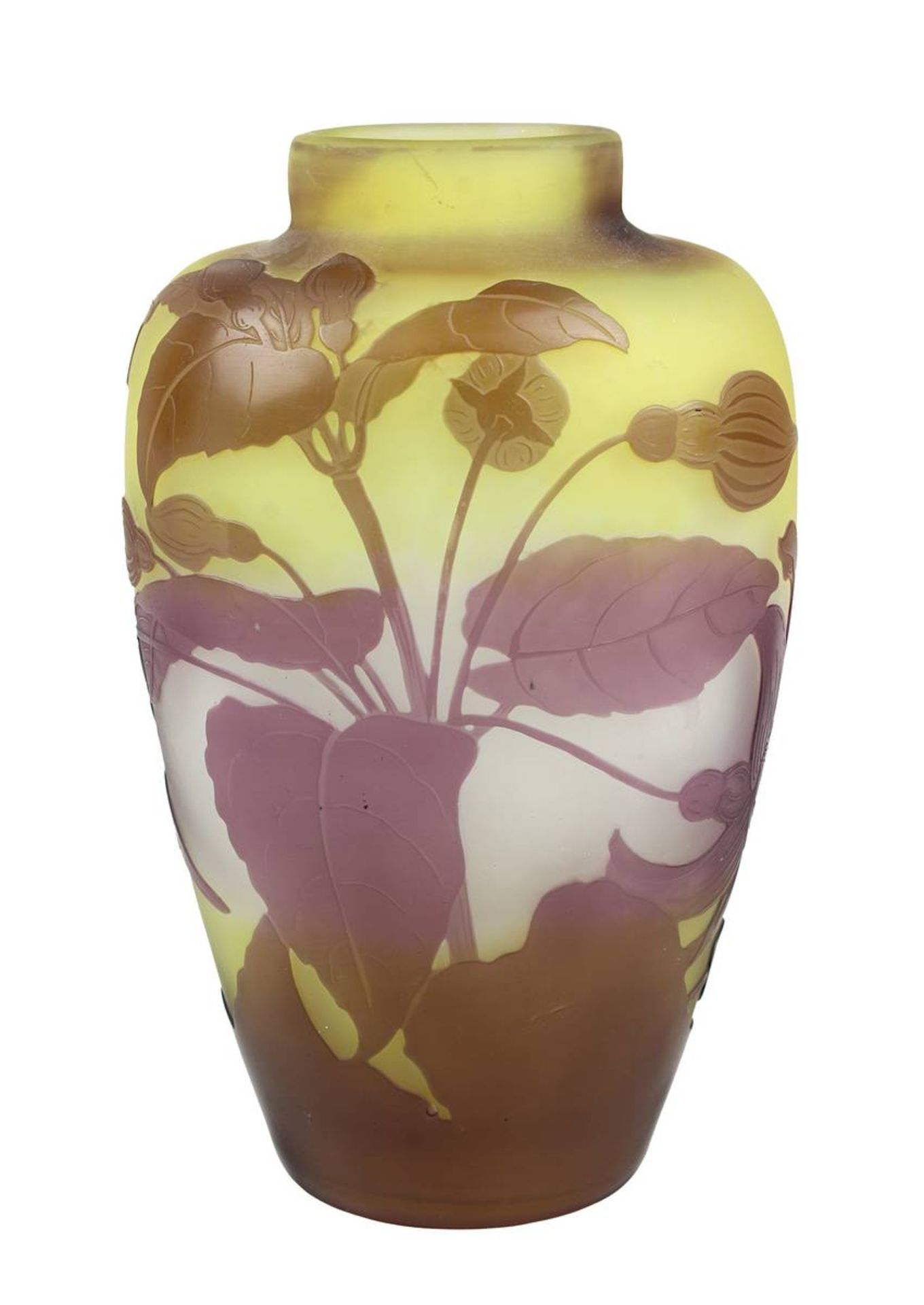 Gallé Jugendstil-Vase mit Fuchsiendekor, Nancy 1904 - 1906, ovaler Vasenkorpus aus Klarglas, innen