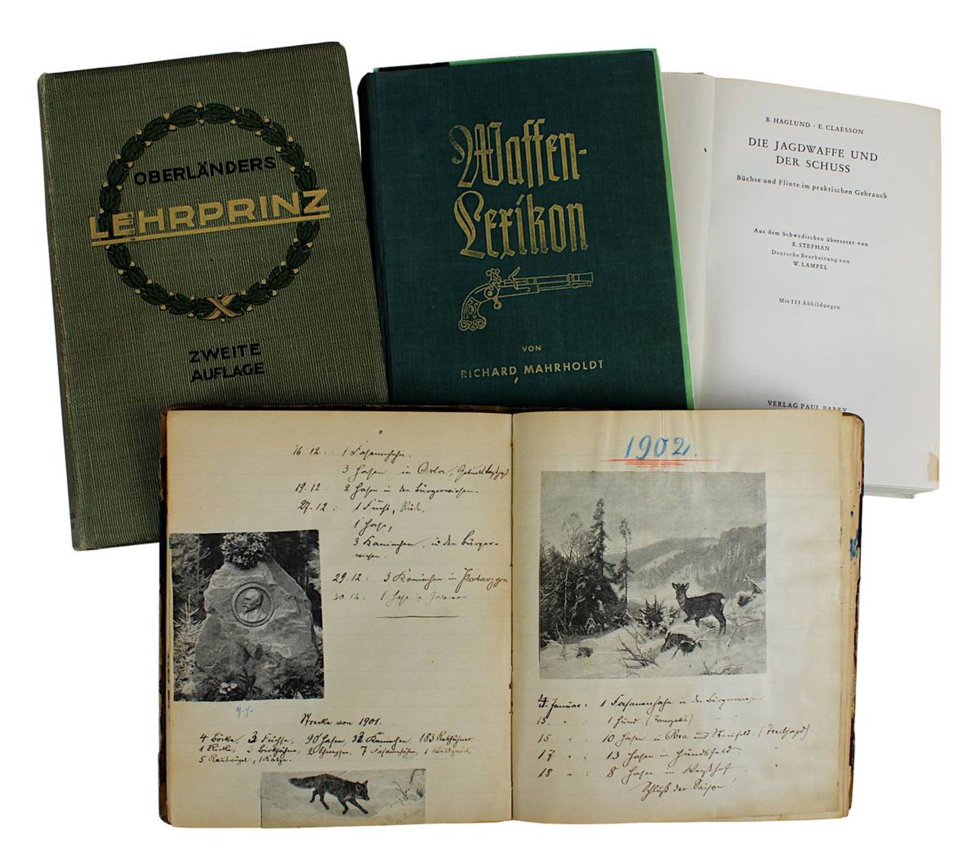Vier Bücher zu Waffen u. Jagd, 1896 - 1957: handgeschriebenes Abschusstagebuch von 1896 - 1926,