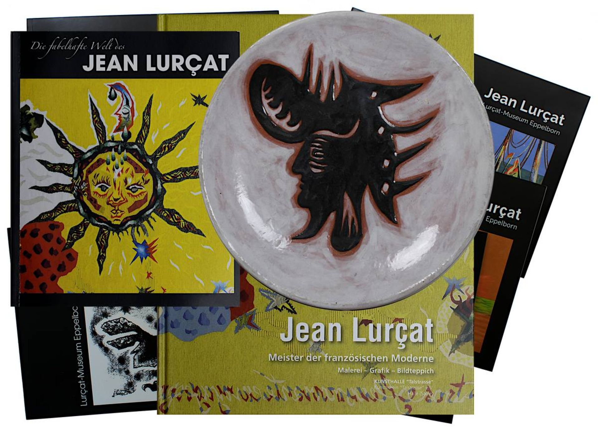 Lurcat, Jean (Bruyères 1892 - 1966 Saint-Paul-de-Vence), Teller mit Kopfmotiv, roter Scherben,