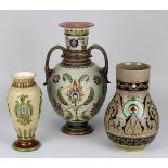 Zwei Villeroy & Boch Vasen und eine Saargemünd - Vase um 1900, Steingut, alle mit reliefierter