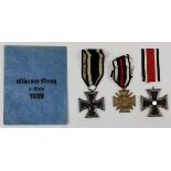 Drei Orden zum 1. u. 2. Weltkrieg: eisernes Kreuz 2. Klasse, WK I 1915, an Bandstück; Ehrenkreuz für