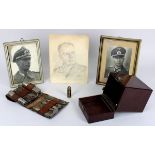 Kleines Konvolut, Gegenstände meist WK II: drei Photografien von Offizieren in Werhmachtsuniform (