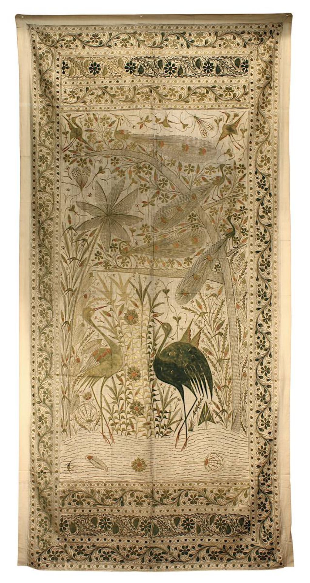 Wandbehang aus Seide, wohl Frankreich A.20.Jh., altweiße Seide mit Malerei aus verdickter, wohl