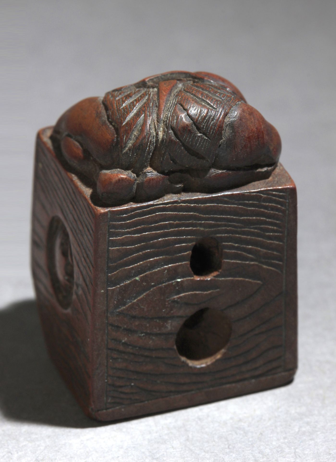 A 19th century Japanese netsuke from Meiji period - Bild 11 aus 13