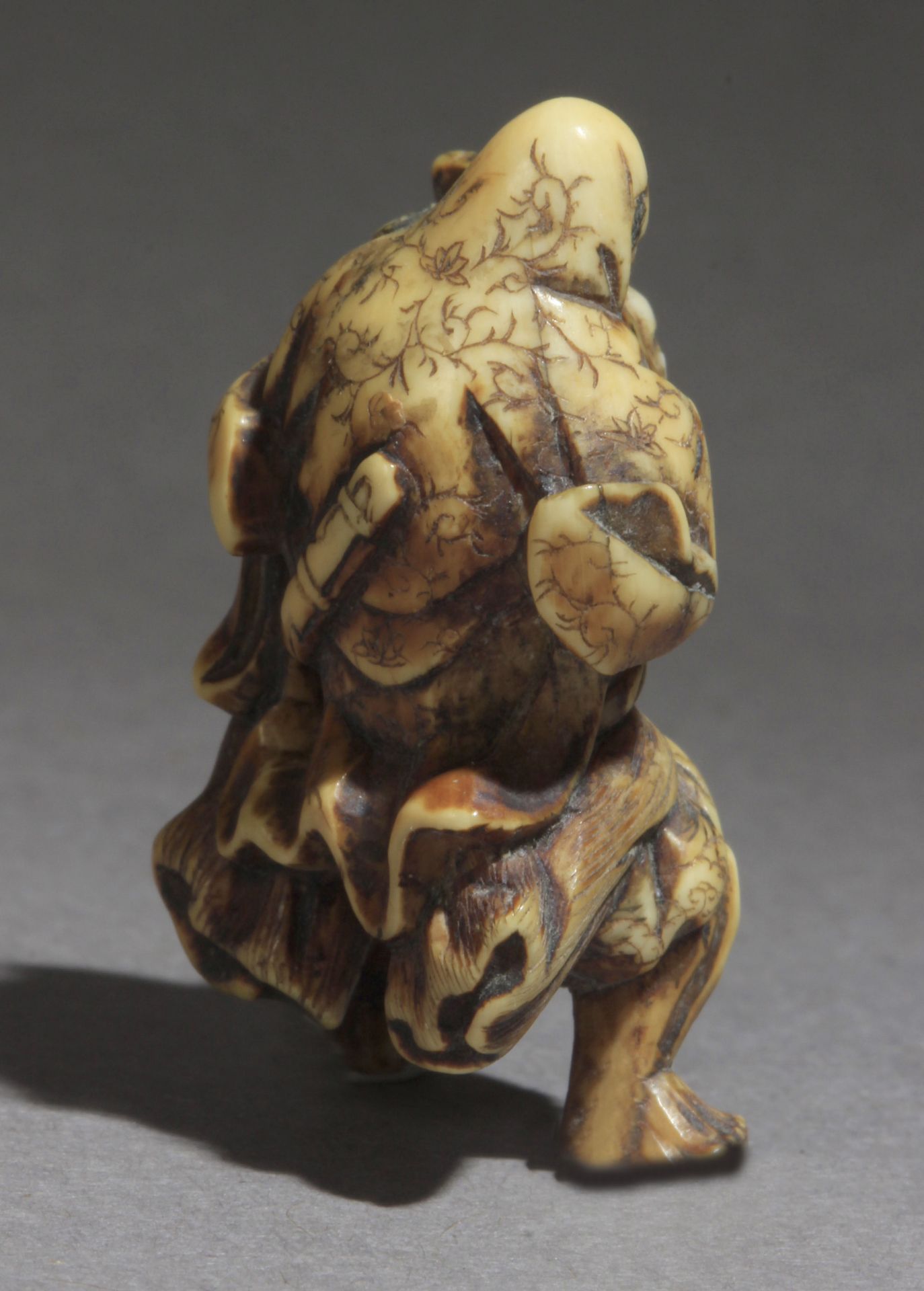 A mid 19th century Japanese netsuke from Edo period - Bild 3 aus 5