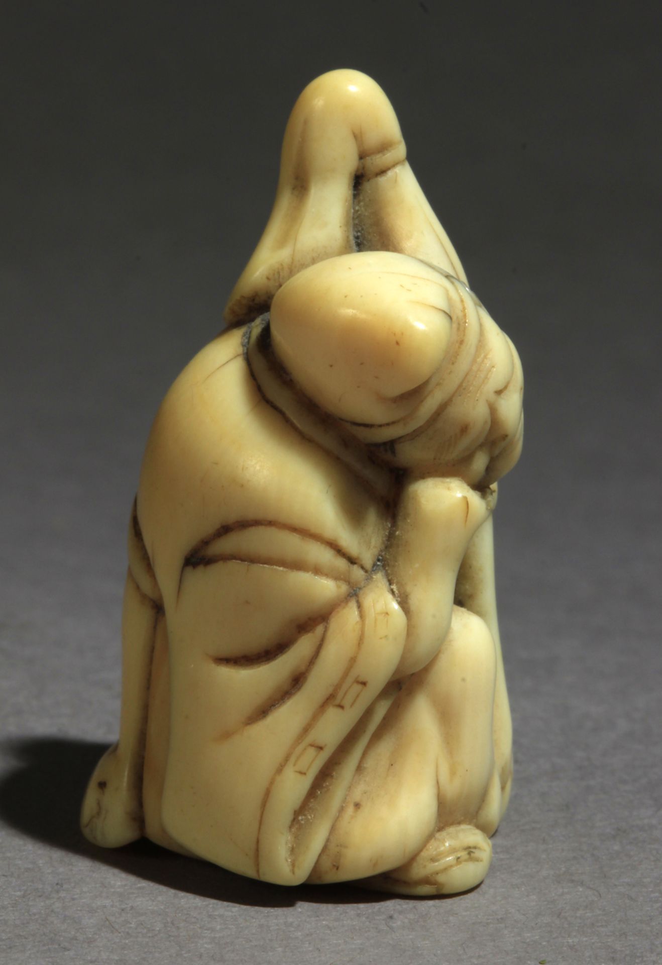 A 19th century Japanese netsuke from Edo period - Bild 3 aus 7