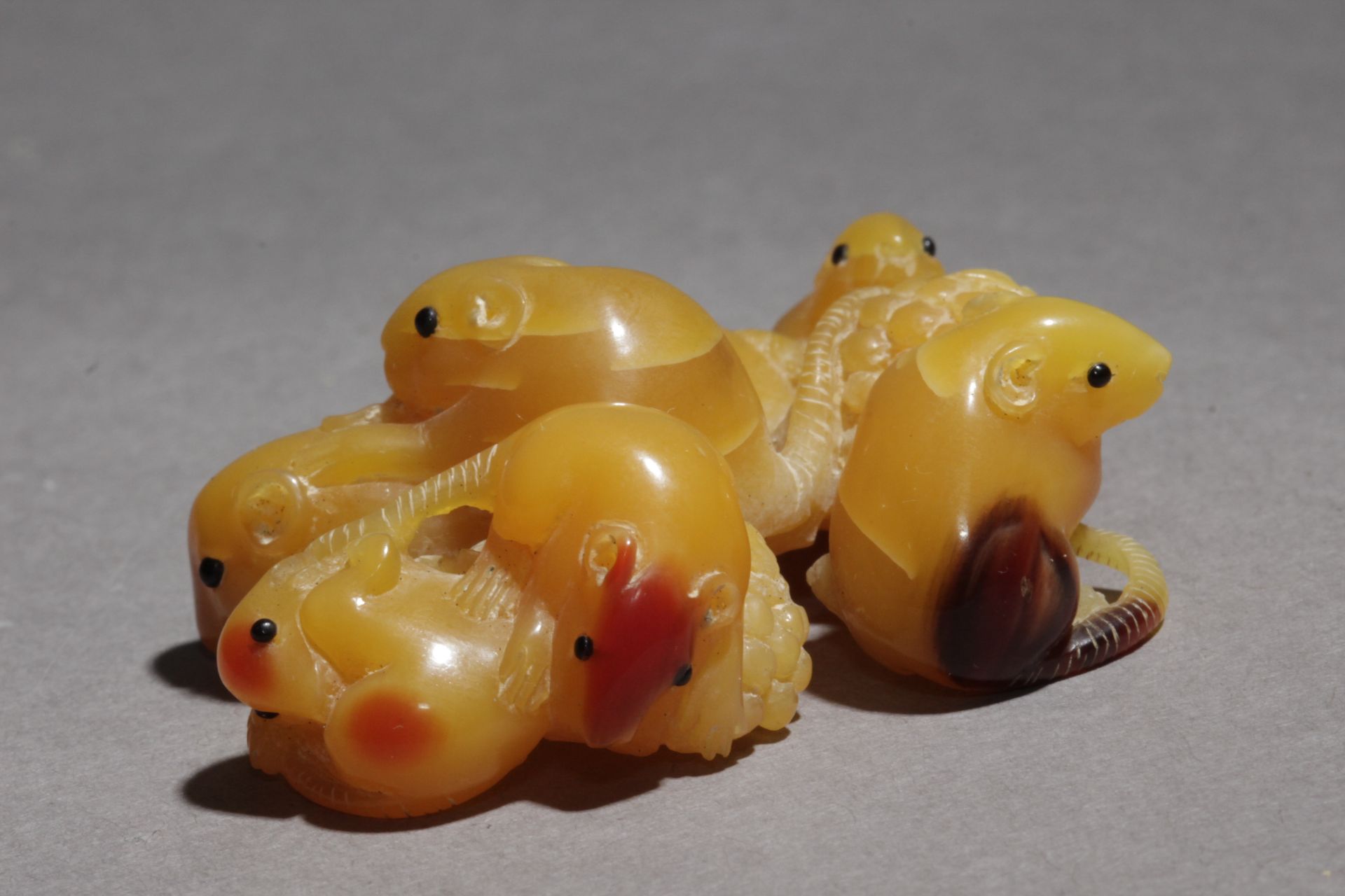 An early 20 th century Japanese netsuke from Meiji period