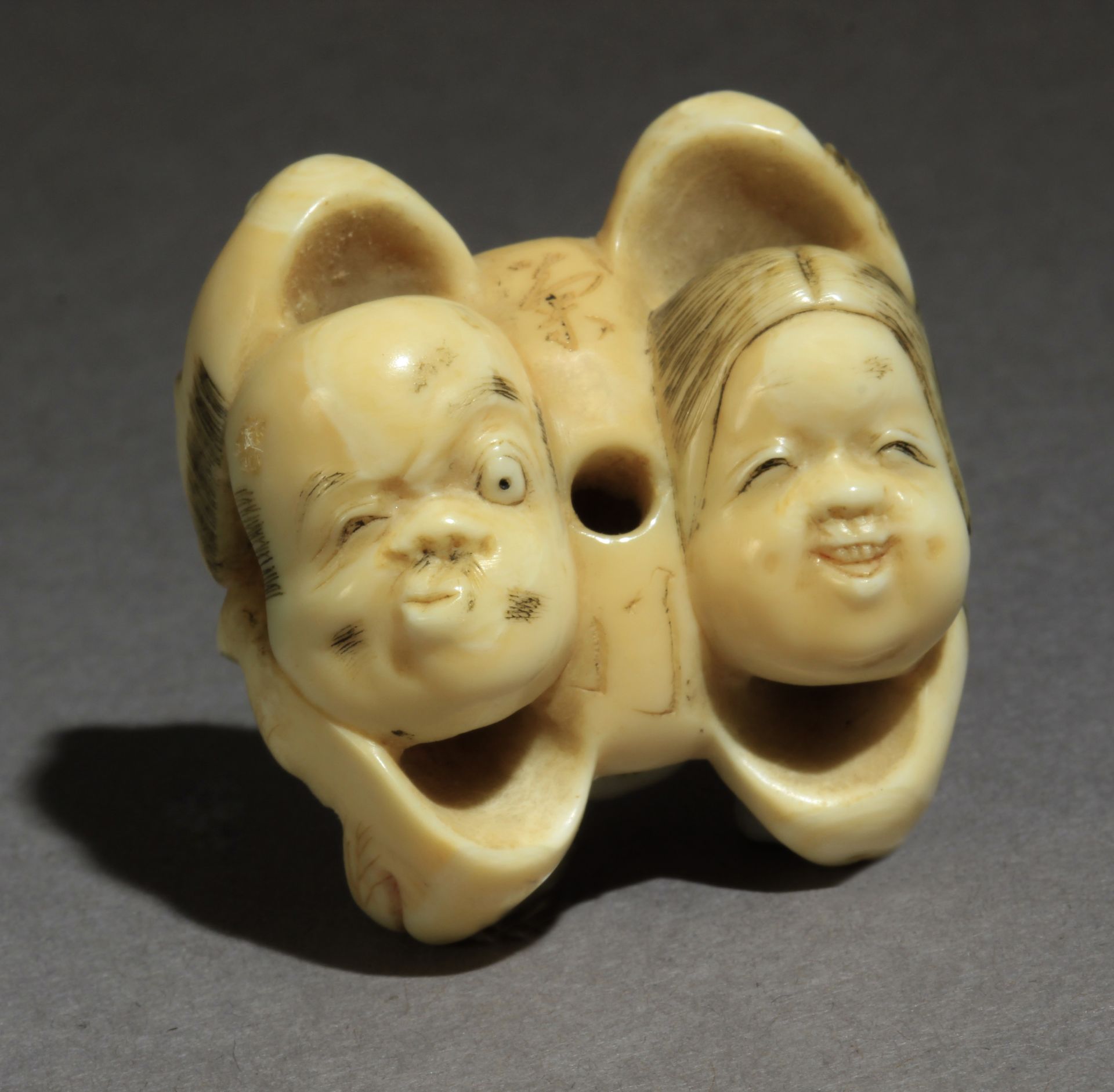 A Japanese netsuke circa 1900 from Meiji period - Bild 6 aus 8