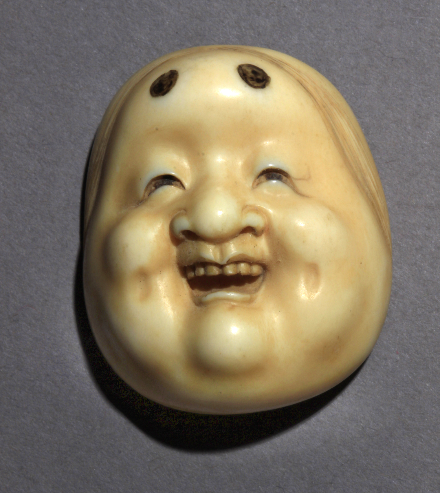 A Japanese netsuke circa 1900 from Meiji period - Image 6 of 6