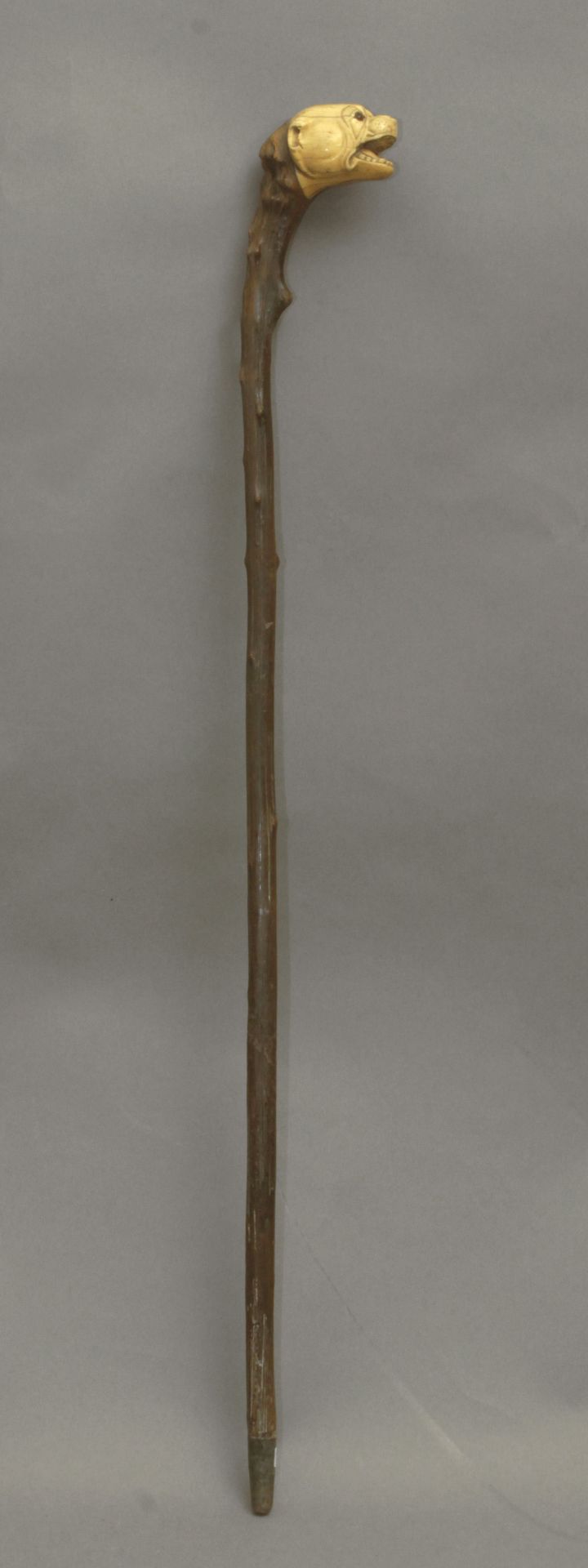 A 19th century possibly English walking stick - Image 4 of 8