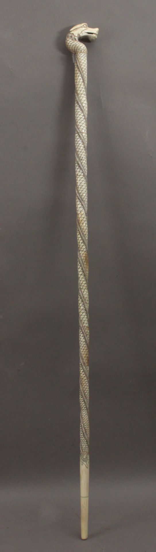 A walking stick circa 1900 - Image 4 of 4