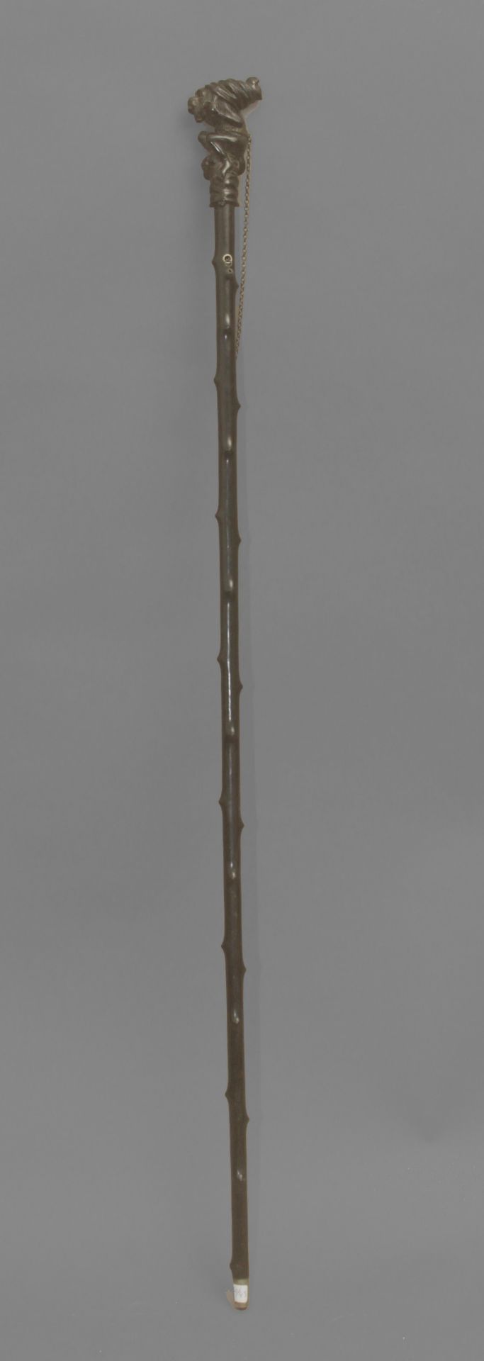 A first half of 20th century probably Japanese ebonized walking stick - Image 3 of 5