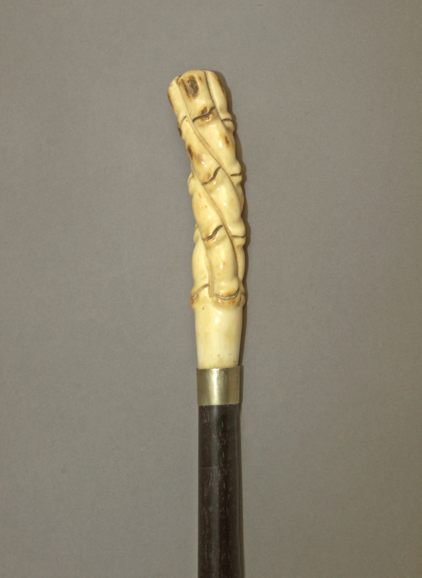 A 19th century walking stick - Image 4 of 6