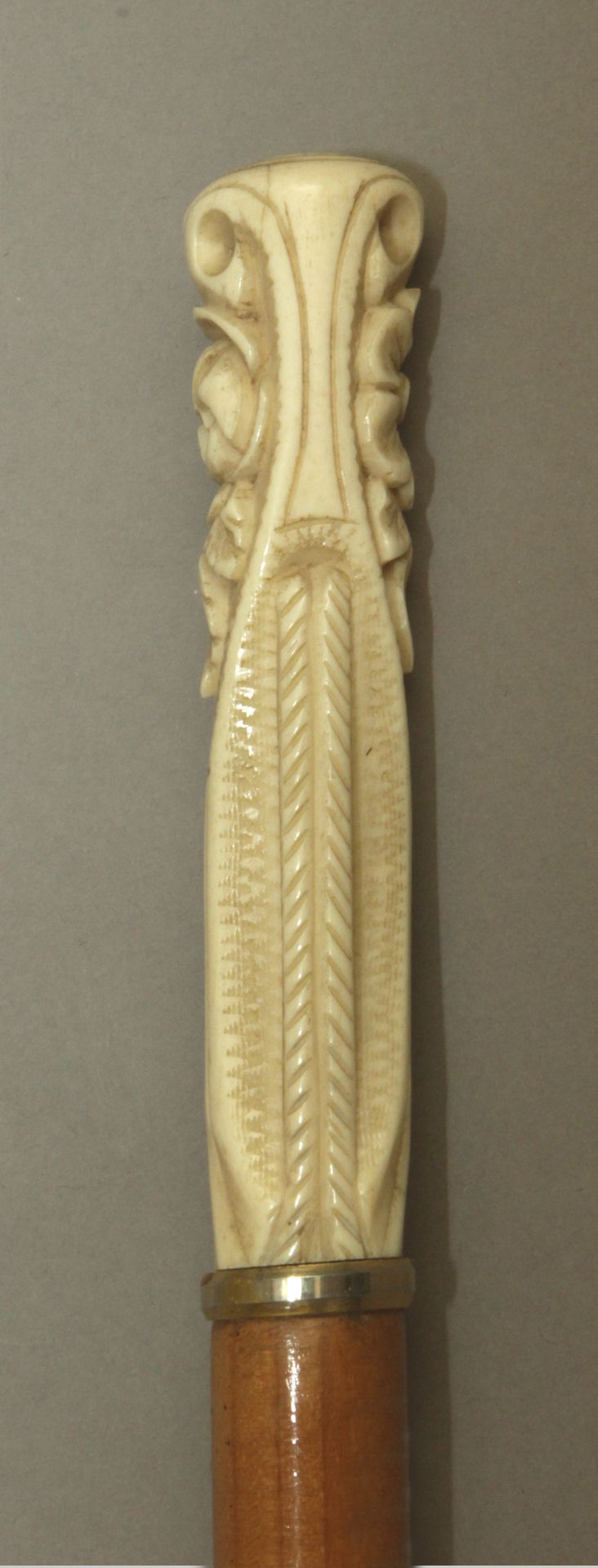 A walking stick circa 1900 - Image 2 of 7