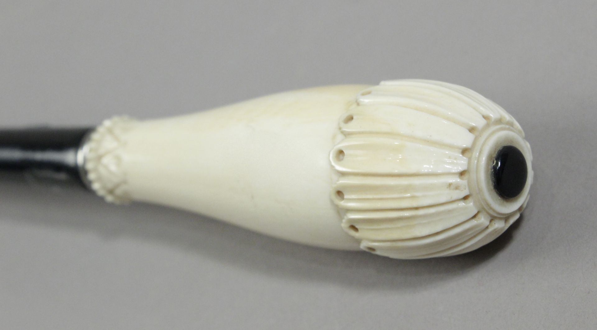 A 19th century ivory handled dress cane - Image 3 of 3