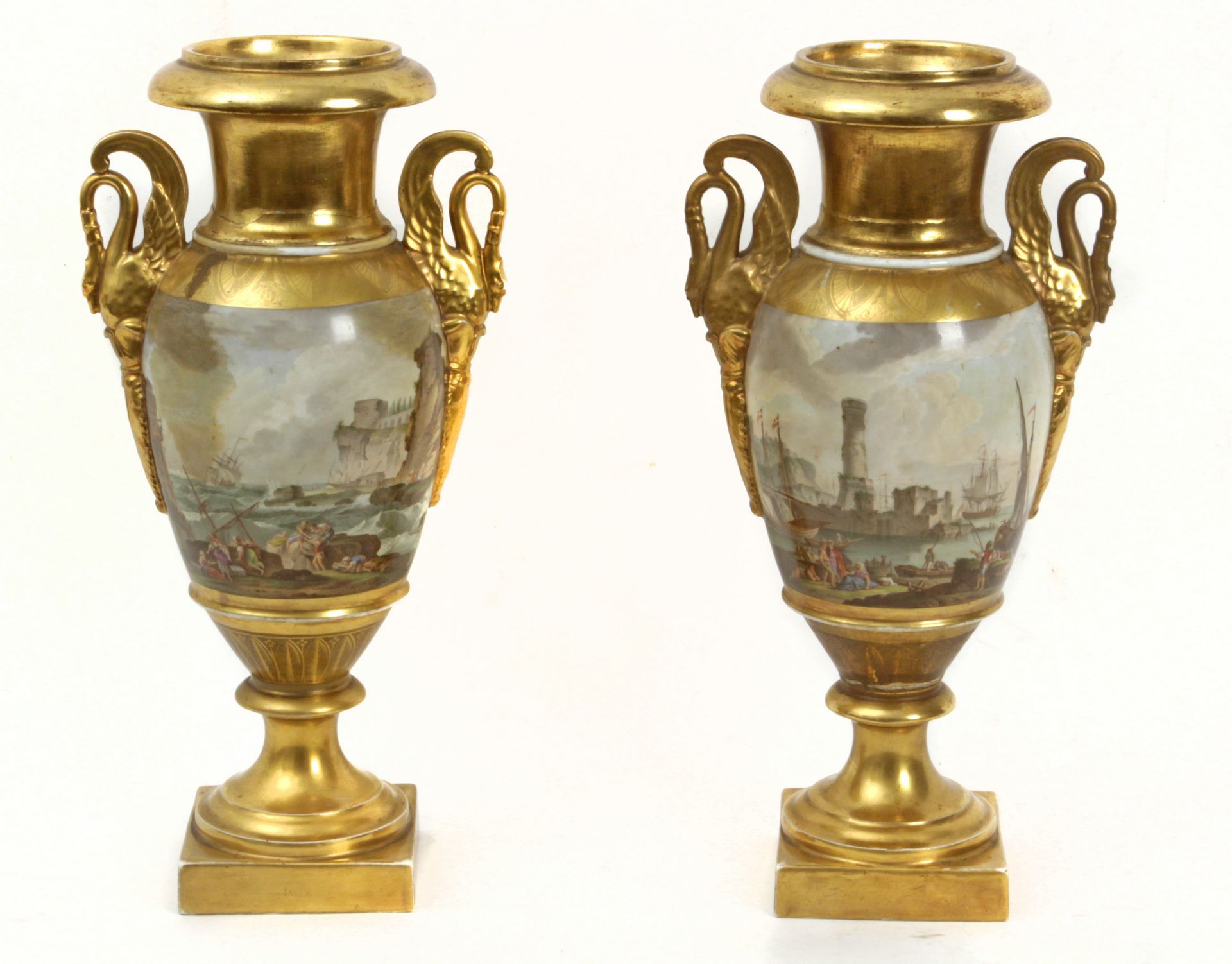 A pair of 19th century French vases in Old Paris porcelain