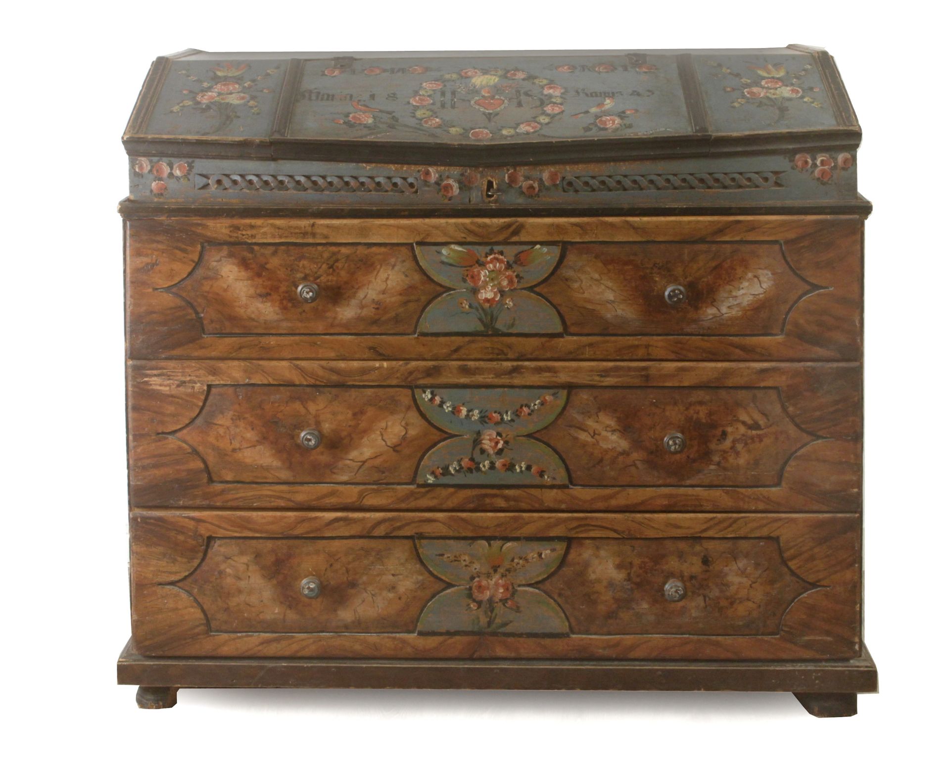 A late 18th century carved and polychromed pine sacristy chest of drawers - Bild 2 aus 8