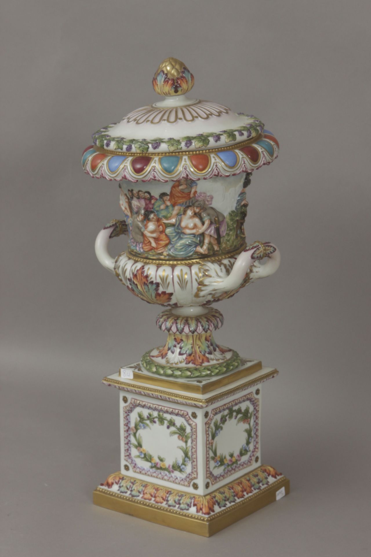 A 20th century Italian Medici vase in Capodimonte porcelain - Bild 2 aus 5