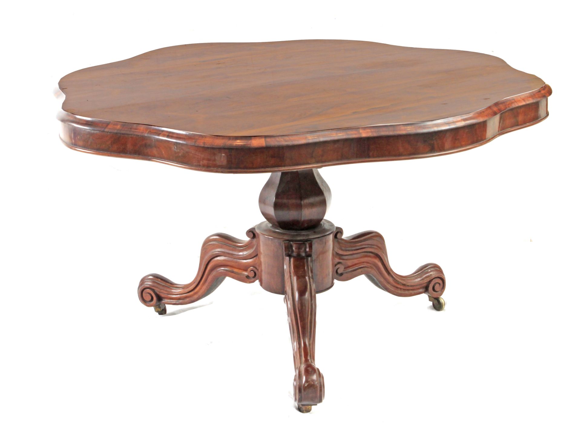 A 19th century English mahogany dining table from Victorian period