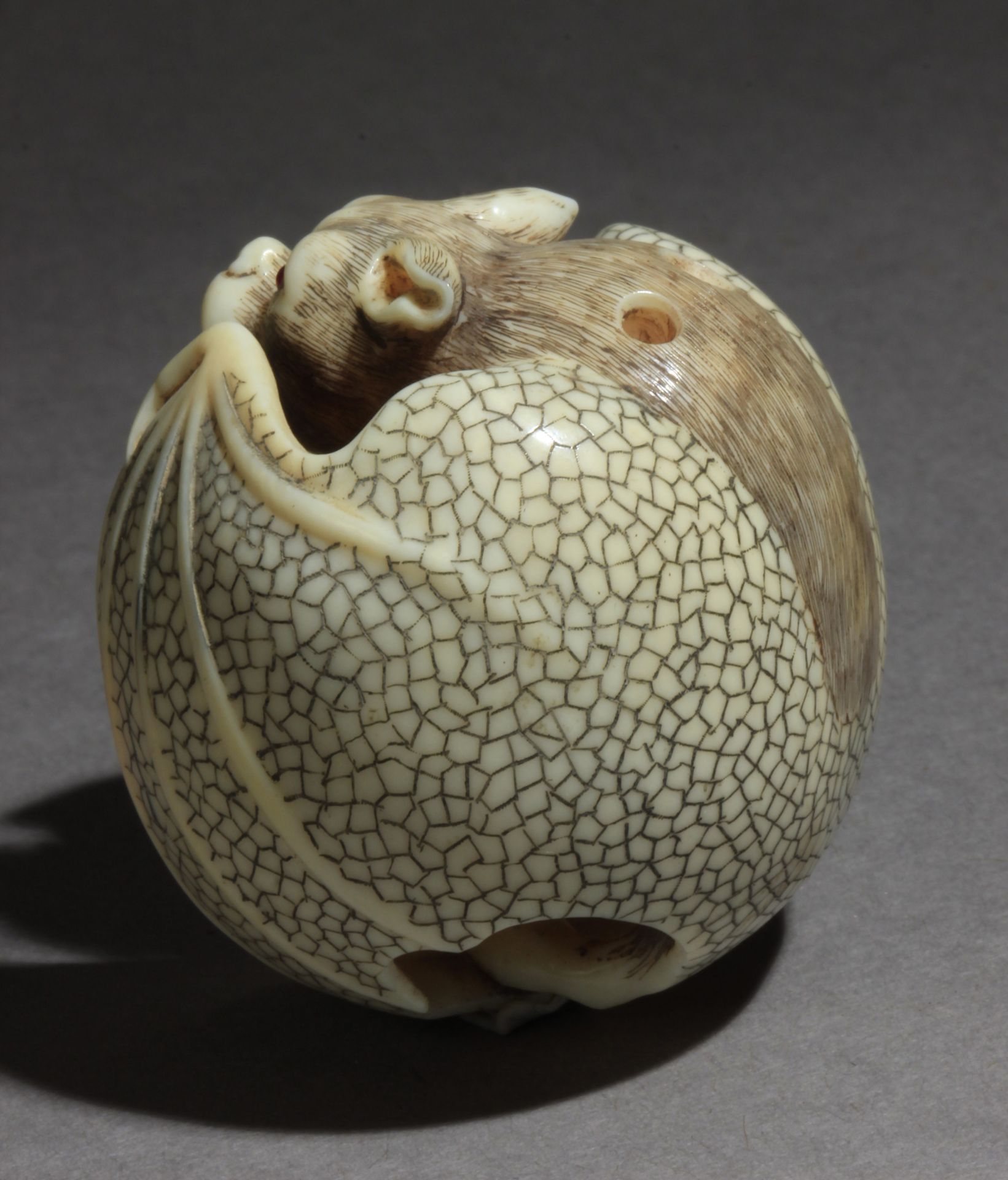 A Japanese netsuke from Showa-Heisei period - Bild 4 aus 12