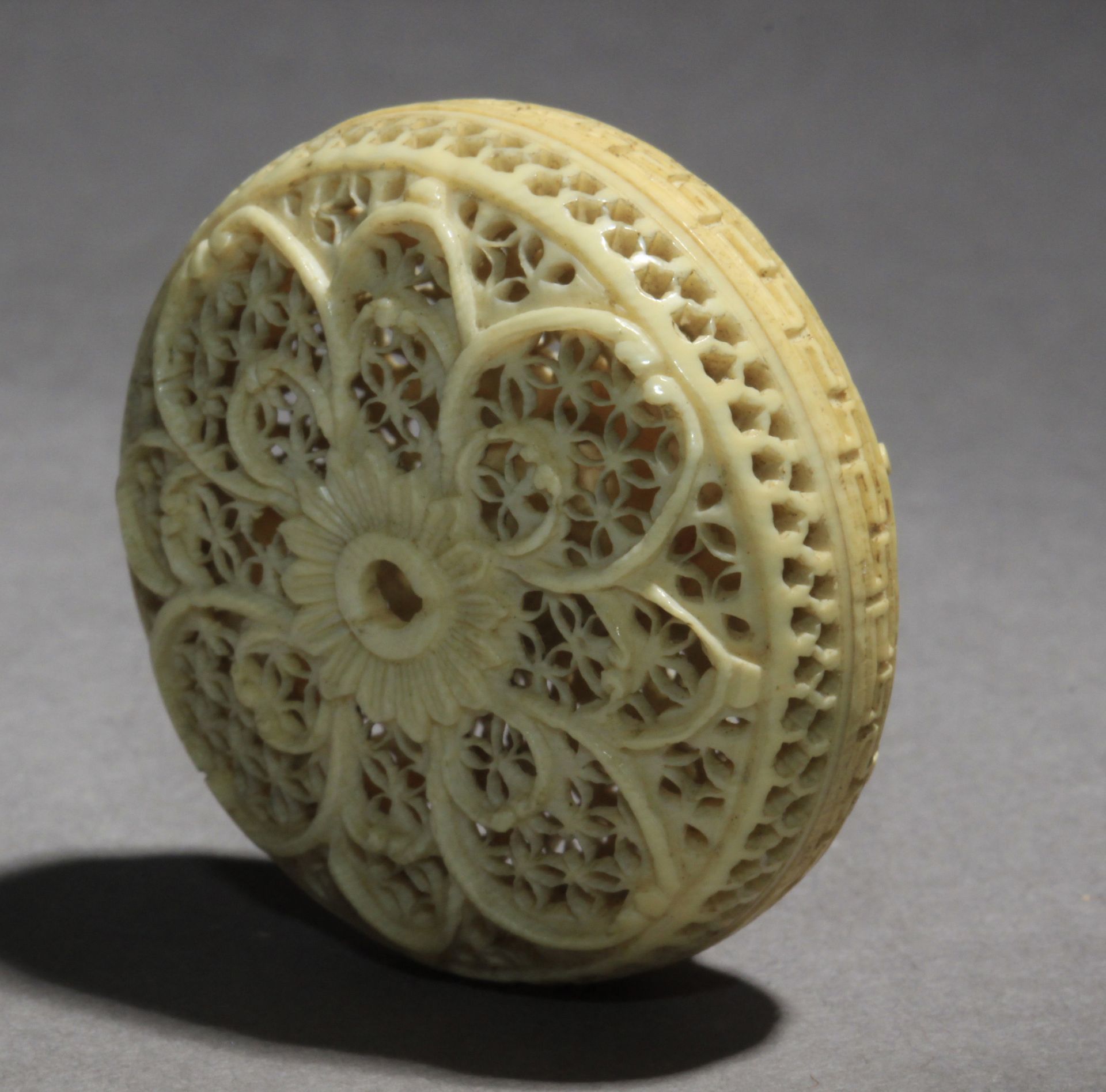 A 19th century Manju-ryusa - Bild 5 aus 6