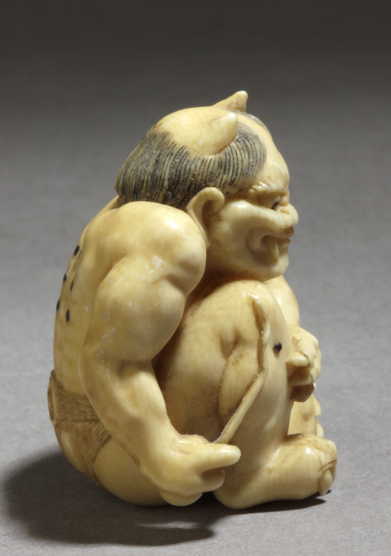 A 19th century Japanese netsuke from Meiji period - Bild 5 aus 6